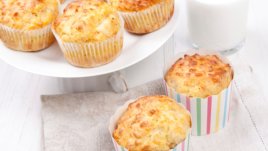 Мъфини със сирене и шунка