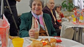 Да направиш добро без отплата – в столично училище и в дом за стари хора