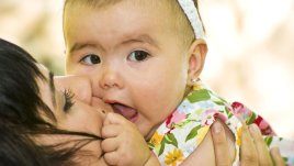 Най-дразнещите съвети за млади родители