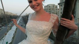 Не допускайте мама да избира вашата булчинска рокля