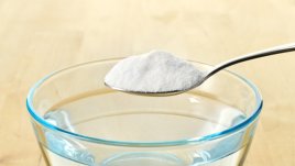 Как да си направите измиващ шампоан със сода