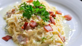 Паста с три вида сирена и бекон
