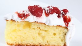 Реване с прясно мляко и орехи