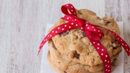 Бисквити с топящи се шоколадови парченца