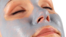 Домашна маска срещу тъмните кръгове под очите