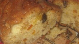 Ароматен кекс със сушени плодове