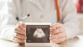 Какво е моларна (гроздовидна)  бременност?