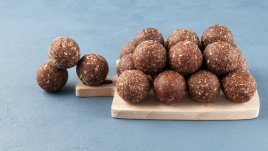 Енергийни бонбони със сушени череши