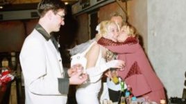 Обичта е безкрайна мелодия