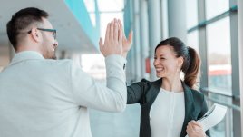 5 забавни начина да се сближите с колегите 