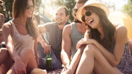 Знаете ли, че... жените се смеят повече от мъжете?