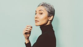 Сивата коса може да ви направи по-елегантни &ndash; ако знаете как