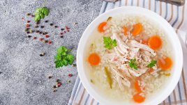 Пилешка супа с ориз и зеленчуци