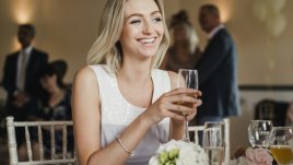 Как да преживеете сезона на сватбите, ако сте необвързани 