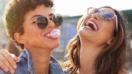 Как може да се отрази на зъбите дъвченето на дъвка без захар?