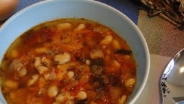 Постна боб яхния