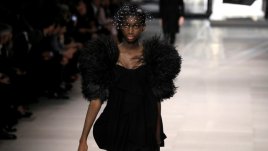 Готик настроение в колекцията на Celine за пролет/лято 2019