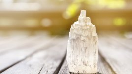 Камъни срещу енергийни вампири