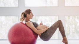 Какво физическо натоварване е безопасно по време на бременност