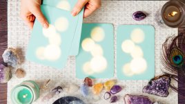 Таро карта за 12 август