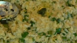 Ориз с магданоз и сирене на фурна 