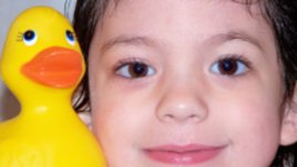 До кога е редно да се къпем заедно с детето?