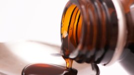 Домашен сироп за кашлица, подходящ и за деца