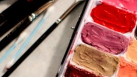 Актуални цветове на грима за лято 2012