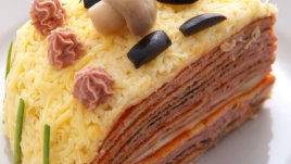 Солена торта с палачинки