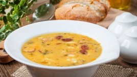Супа с бекон и червена леща 