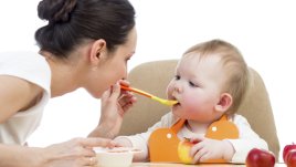 Първи бебешки храни