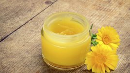 Как да си направите домашен билков мехлем?