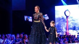 Николета Лозанова и Никол дефилираха в Седмица на модата София