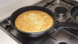 Баница бюрек с масло на тиган