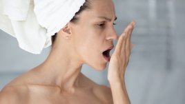 Причини за много лош сутрешен дъх 