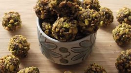 Домашни бонбони с шамфъстък 