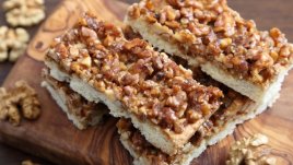 Лесен орехов пай