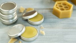 Направете си балсам за меки стъпала