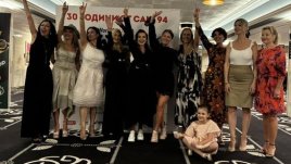 Ето как изглеждат съпругите на героите ни от световното по футбол през 94-та