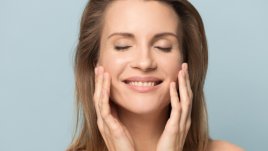 5 от най-добрите масла против бръчки около устните