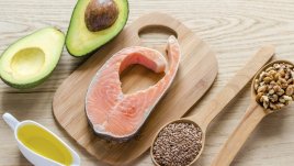 Яжте мазнини, за да се отървете от мазнините!