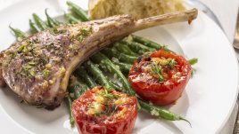 Задушени агнешки котлети