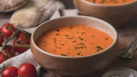 Доматена крем супа с карамфил 