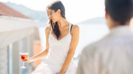 5 дълбоко привлекателни черти, които мъжете търсят за дългосрочна връзка