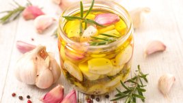 Ползи за здравето от чесновото олио
