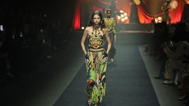 Бохемска елегантност от Etro за пролет/лято 2026 (+Снимки)