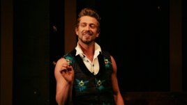 Програмата на Театър „София“ за октомври 2017