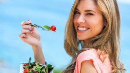 Храни, които подобряват настроението и помагат в отслабването