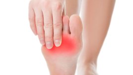 За какви здравословни проблеми подсказват краката ви?