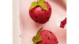 Как да си направите играчки ягоди за елхата 